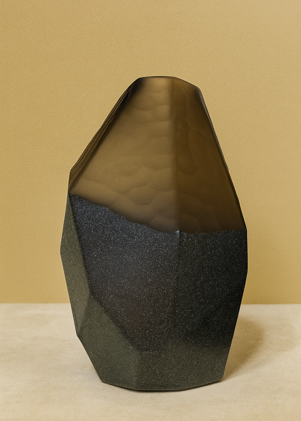 Geometric vase with two-tone